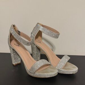 Windsor Elegant Silver Block Heel Sandals